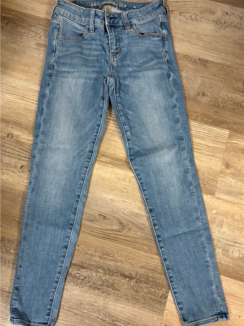 🦅 American Eagle Ne(X)t Level Stretch Light Wash Skinny Jeans Women's-0 Short